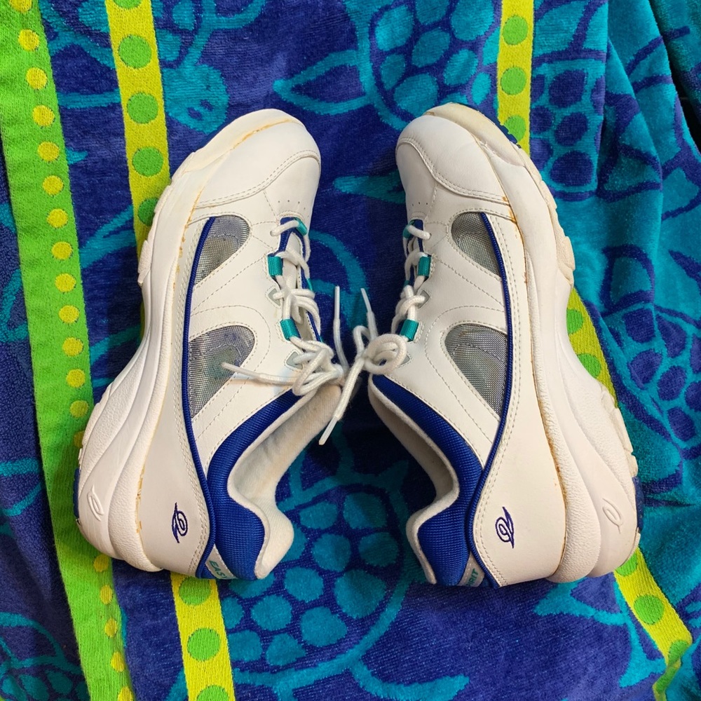 2pairs Easy Spirit Walking Shoes - Picture 3 of 12